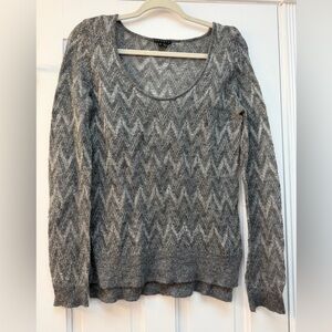 Theory Gray Zigzag Scoop Neck Sweater